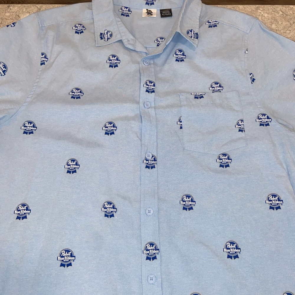 Pabst Blue Ribbon PBR Light Blue Men's Short Sleeve Button Down Shirt-XL - Picture 3 of 7